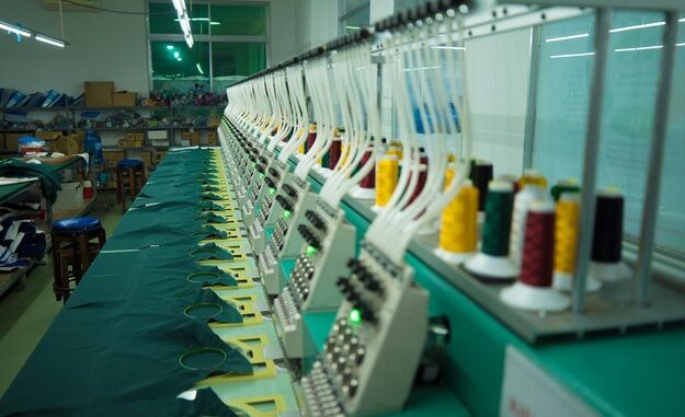 Desain Pabrik Konveksi: Kunci Efisiensi Dan Kualitas Produk